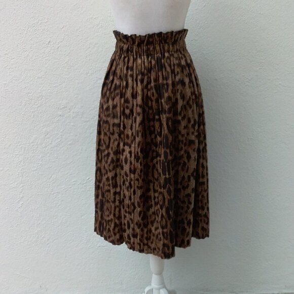 Really Soft Animal Print Elastic Waist Pleated Skirt (No Label) - Picture 5 of 5